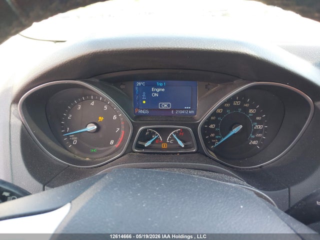 Ford FOCUS SE 2014 1FADP3K29EL242861 Image 7