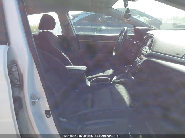 KMHD84LF0JU444552 Hyundai Elantra