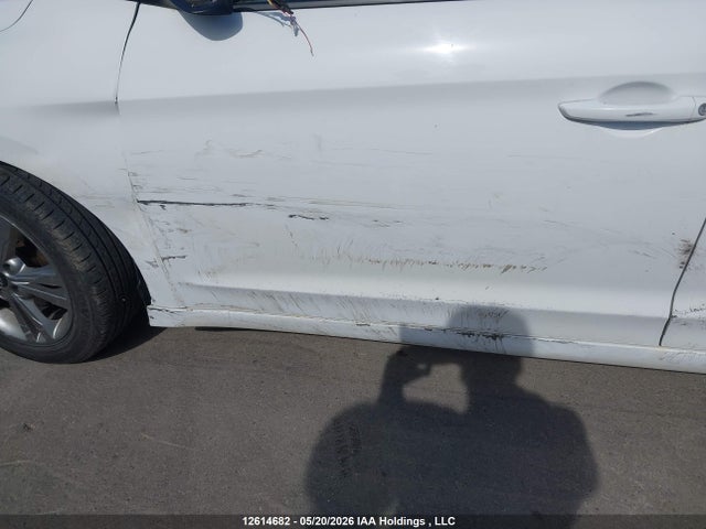 KMHD84LF0JU444552 Hyundai Elantra