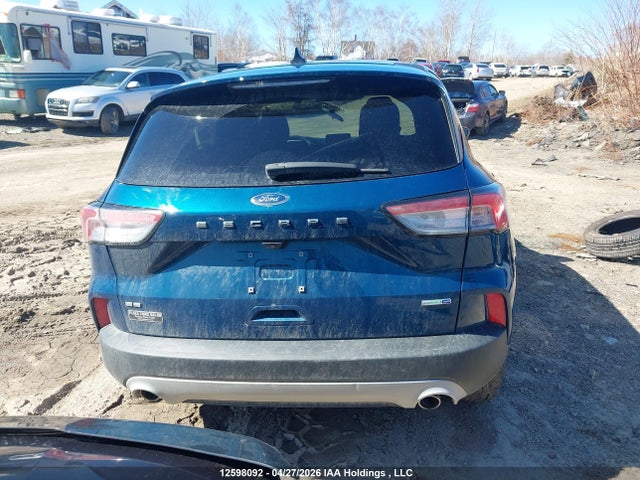 1FMCU9G62LUB88982 Ford ESCAPE SE