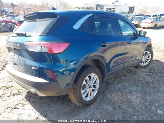 1FMCU9G62LUB88982 Ford ESCAPE SE