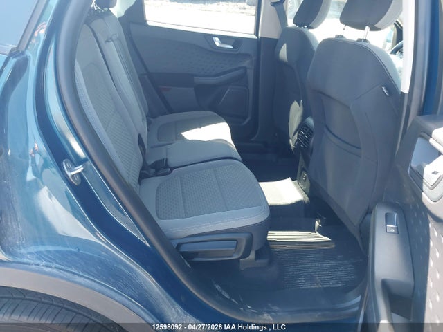 1FMCU9G62LUB88982 Ford ESCAPE SE