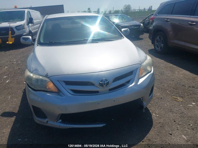 2011 Toyota Corolla Ce მანქანა იყიდება აუქციონზე, vin: 2T1BU4EE1BC664258, აუქციონის ნომერი: 12614694