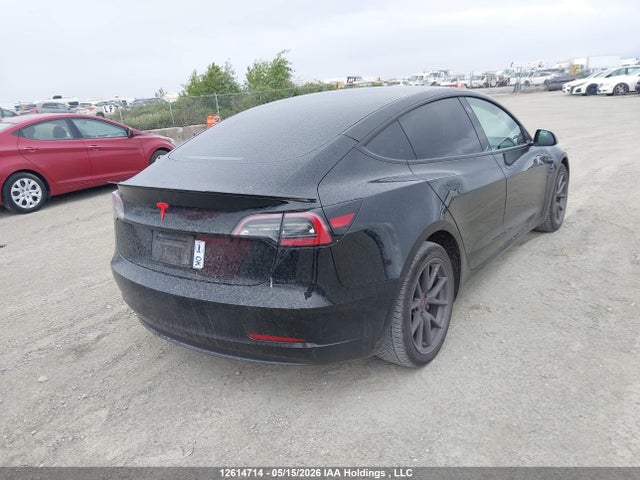 5YJ3E1EAXPF572257 Tesla MODEL 3