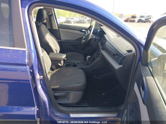 Продаж на аукціоні авто 2022 Volkswagen Taos Comfortline, vin: 3VVLX7B25NM094107, номер лоту: 12614715