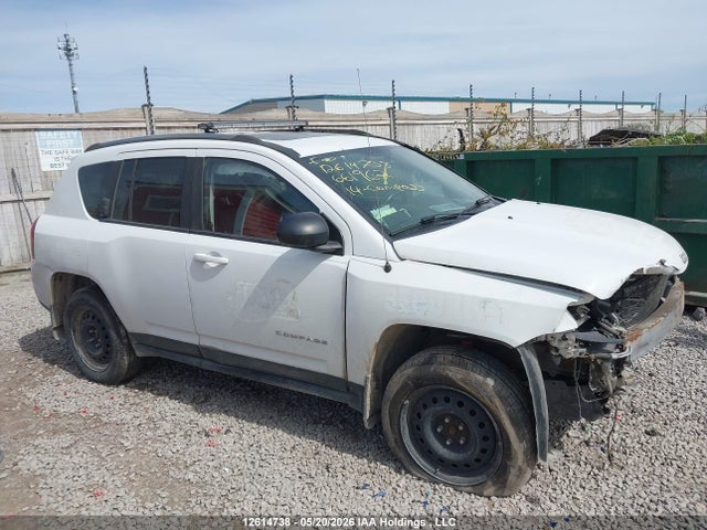Продажа на аукционе авто 2014 Jeep Compass Sport/north, vin: 1C4NJCAA2ED661962, номер лота: 12614738