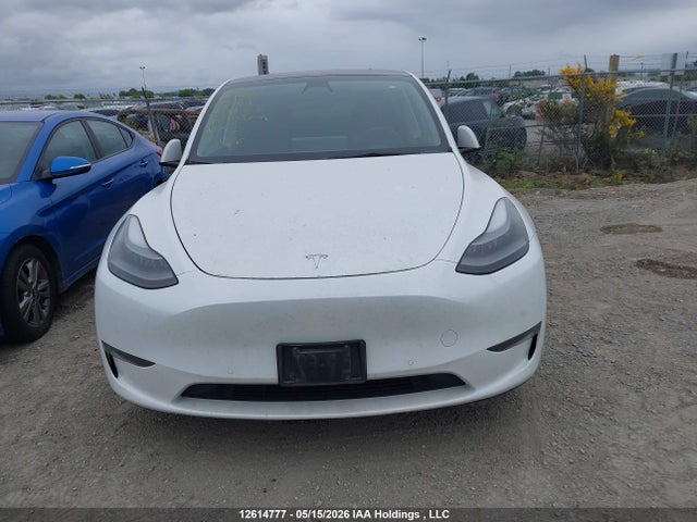 Tesla Model Y Performance 2023 7SAYGDEF6PF584034 Image 10