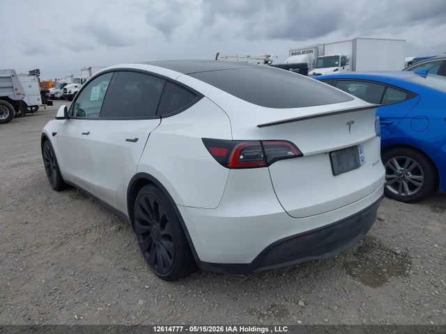 Tesla Model Y Performance 2023 7SAYGDEF6PF584034 Image 3