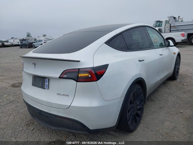Tesla Model Y Performance 2023 7SAYGDEF6PF584034 Image 4