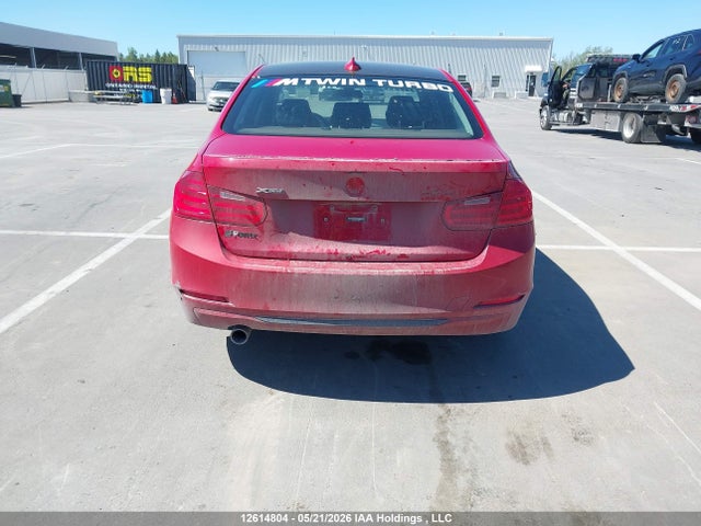 WBA3C3C52EF985657 BMW 320i Xdrive