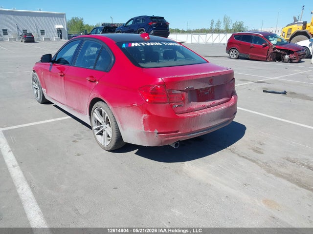 WBA3C3C52EF985657 BMW 320i Xdrive