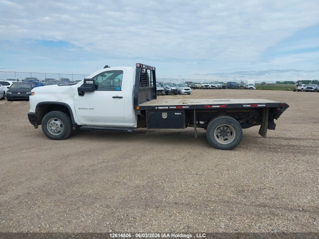 1GB3YSE73RF226328 Chevrolet Silverado 3500hd Chassis Work Truck