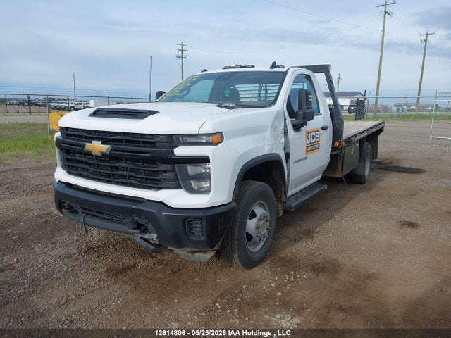 1GB3YSE73RF226328 Chevrolet Silverado 3500hd Chassis Work Truck