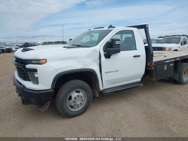 1GB3YSE73RF226328 Chevrolet Silverado 3500hd Chassis Work Truck