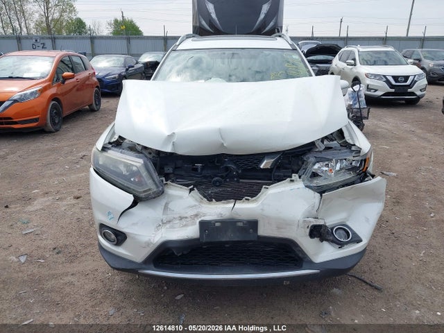 Продажа на аукционе авто 2015 Nissan Rogue S/sl/sv, vin: 5N1AT2MT6FC801112, номер лота: 12614810