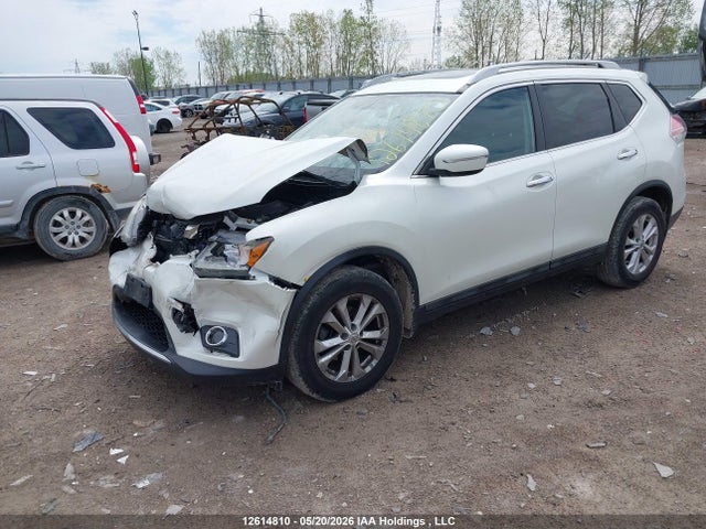 Продажа на аукционе авто 2015 Nissan Rogue S/sl/sv, vin: 5N1AT2MT6FC801112, номер лота: 12614810