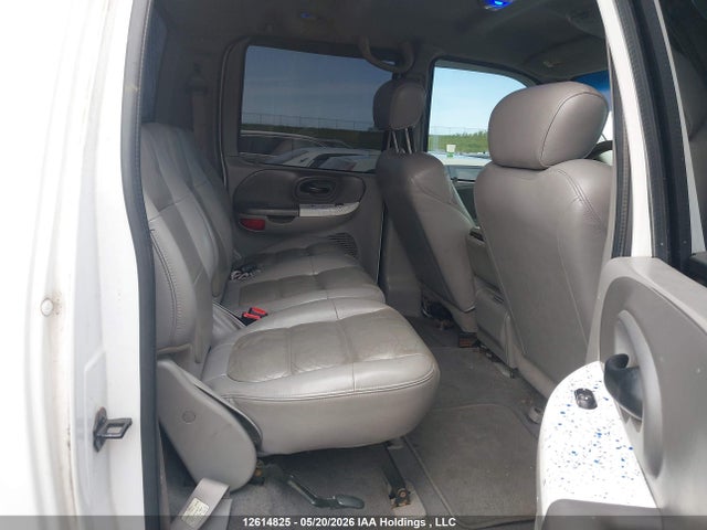 Продажа на аукционе авто 2002 Ford F-150 Lariat/xlt, vin: 1FTRW08L42KC31883, номер лота: 12614825