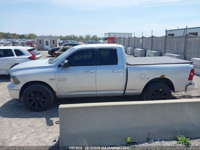 12614834 :رقم المزاد ، 1C6RR7GT1HS674526 vin ، 2017 Ram 1500 Slt مزاد بيع