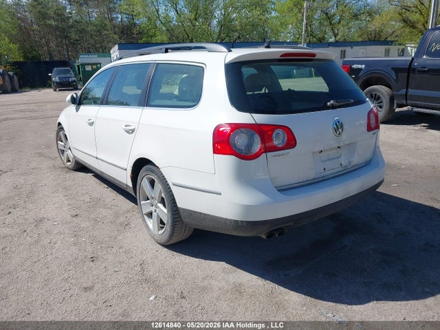12614840 :رقم المزاد ، WVWLK9AN6AE081175 vin ، 2010 Volkswagen Passat مزاد بيع