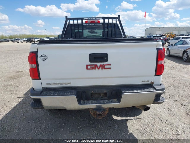 1GT12SEGXHF115214 GMC Sierra 2500hd Sle
