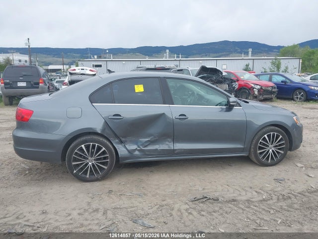 12614857 :رقم المزاد ، 3VWGX7AJ6DM414233 vin ، 2013 Volkswagen Jetta Sel مزاد بيع