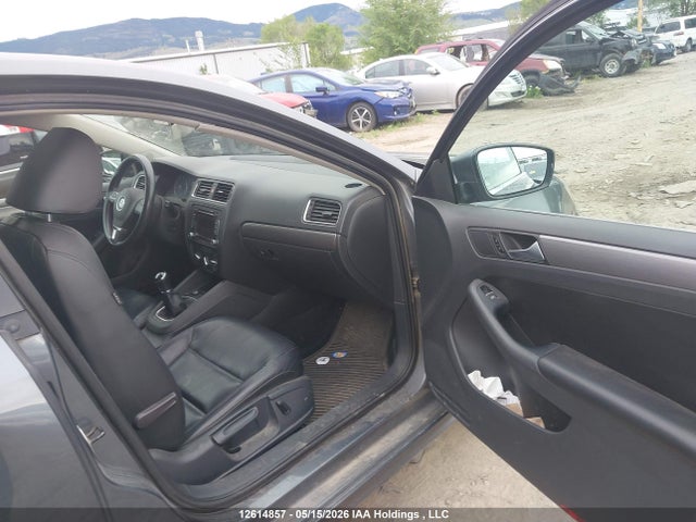 12614857 :رقم المزاد ، 3VWGX7AJ6DM414233 vin ، 2013 Volkswagen Jetta Sel مزاد بيع