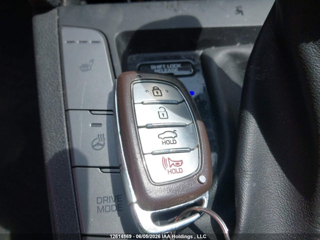 Продаж на аукціоні авто 2018 Hyundai Elantra Gl Se, vin: KMHD84LFXJU654463, номер лоту: 12614869