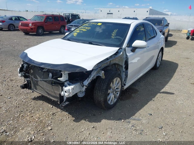 4T1B31HK1JU003703 Toyota Camry Hybrid Le