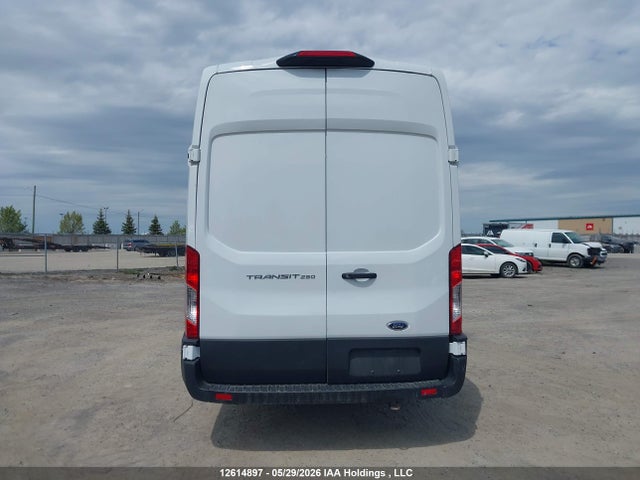 2022 Ford Transit T-250 მანქანა იყიდება აუქციონზე, vin: 1FTBR3X85NKA74313, აუქციონის ნომერი: 12614897