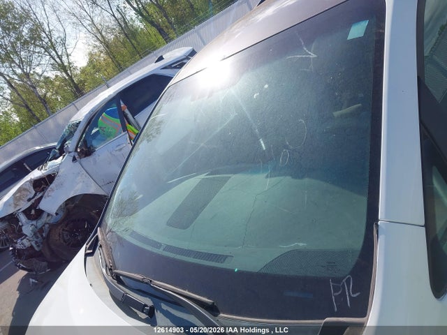 12614903 :رقم المزاد ، 5TDKK3DC5DS294572 vin ، 2013 Toyota Sienna Le 8 Passenger مزاد بيع