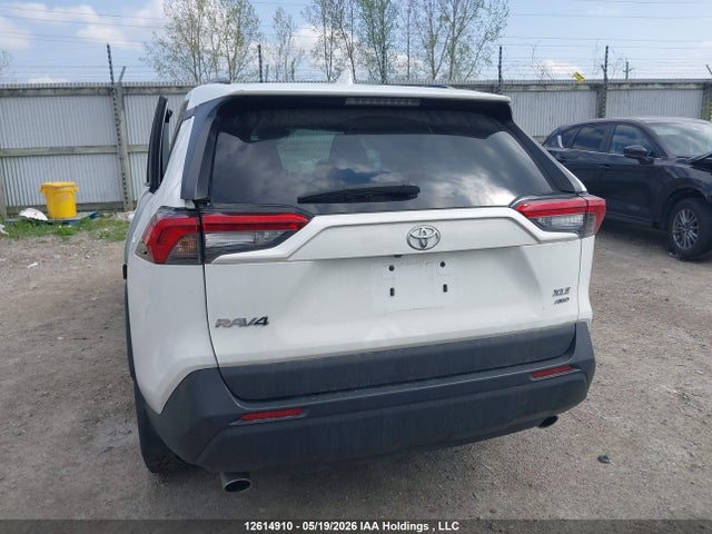 2T3R1RFV9LW098828 Toyota Rav4 Xle