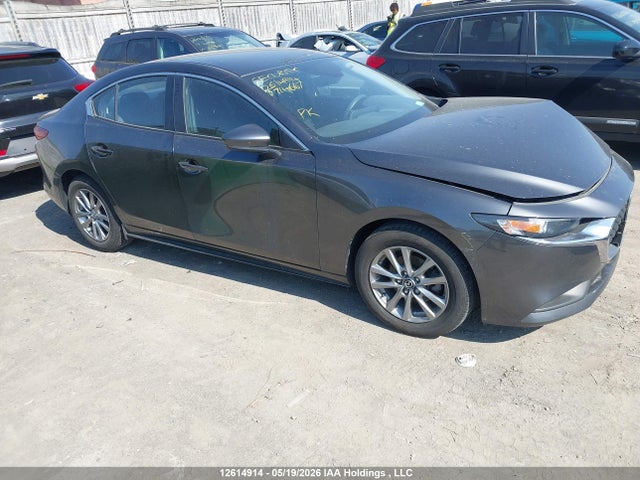 JM1BPABM6R1714667 Mazda Mazda3 Gx