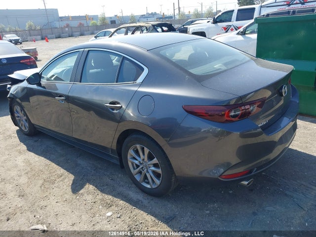 JM1BPABM6R1714667 Mazda Mazda3 Gx