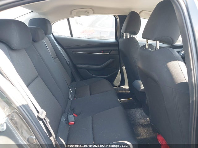 JM1BPABM6R1714667 Mazda Mazda3 Gx