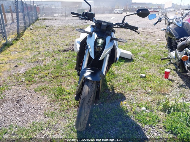 JS1EM11BXS7100157 Suzuki Gsx800 R