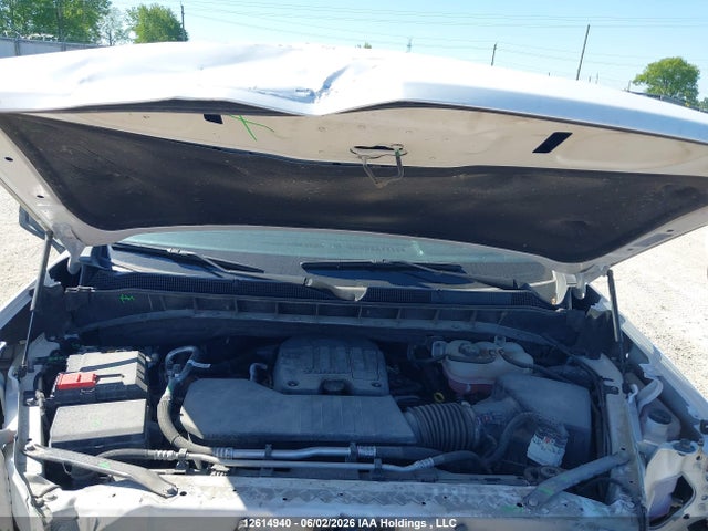 Auction sale of the 2024 Chevrolet Silverado 1500 Rst, vin: 3GCPDEEK1RG403438, lot number: 12614940