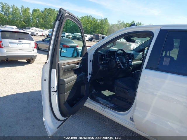 Auction sale of the 2024 Chevrolet Silverado 1500 Rst, vin: 3GCPDEEK1RG403438, lot number: 12614940