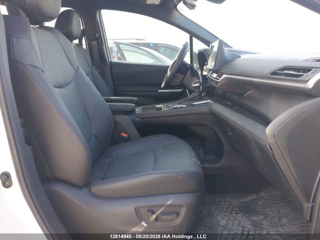 5TDGSKFCXSS164152 Toyota Sienna Le/xse/limited/platinum