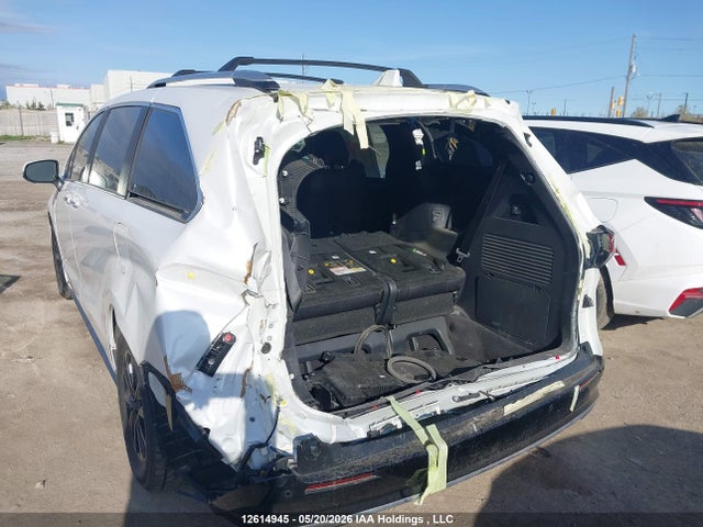 5TDGSKFCXSS164152 Toyota Sienna Le/xse/limited/platinum