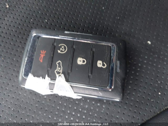 1C4RJKAG5R8951112 Jeep Grand Cherokee L Altitude