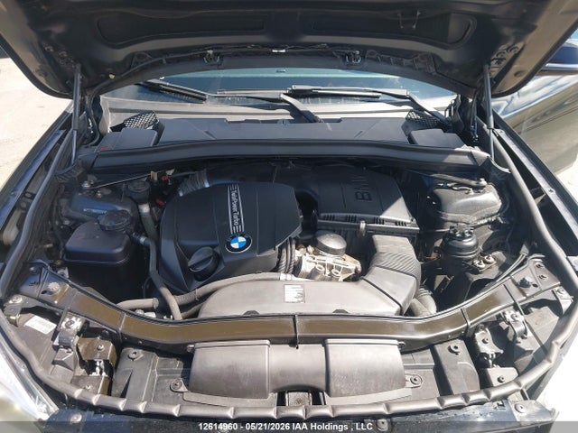 12614960 :رقم المزاد ، WBAVM5C50DVV89846 vin ، 2013 Bmw X1 Xdrive35i مزاد بيع