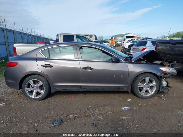 12614963 :رقم المزاد ، 19VDE1F73DE404090 vin ، 2013 Acura Ilx 20 Tech مزاد بيع