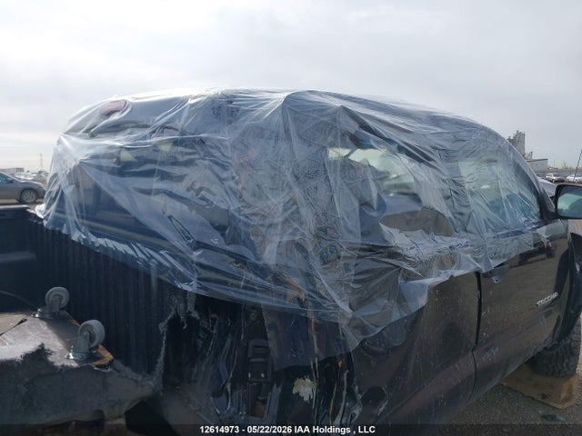 12614973 :رقم المزاد ، 5TELU42NX6Z155021 vin ، 2006 Toyota Tacoma V6 مزاد بيع