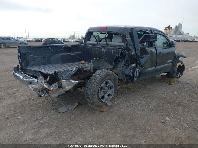 12614973 :رقم المزاد ، 5TELU42NX6Z155021 vin ، 2006 Toyota Tacoma V6 مزاد بيع