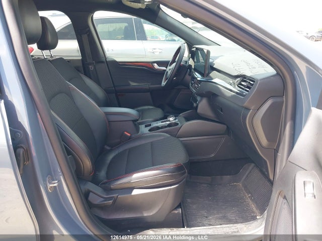 1FMCU9MZ1SUA00921 Ford Escape St-line