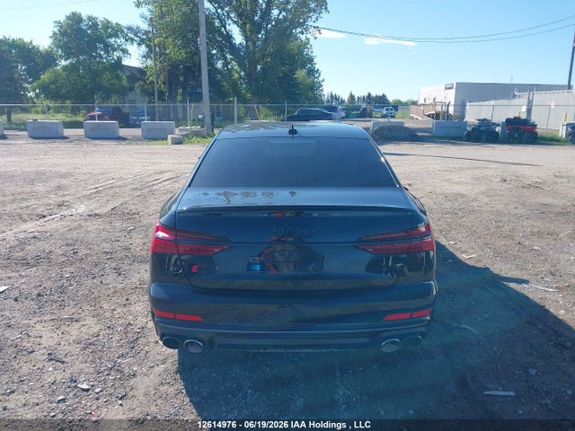 Audi S6 2023 WAUDFBF22PN093568 Image 15