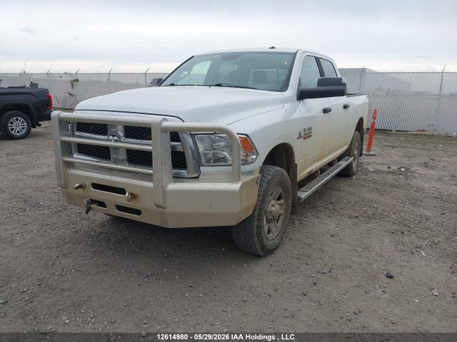 2015 Ram 3500 Slt მანქანა იყიდება აუქციონზე, vin: 3C63R3DL3FG590568, აუქციონის ნომერი: 12614980