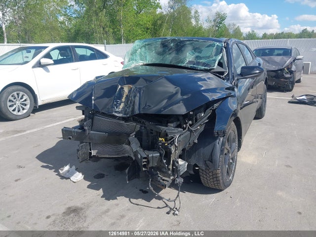 KMHLM4AG3NU257637 Hyundai Elantra