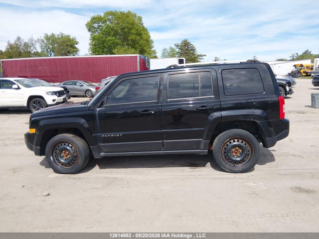 2016 Jeep Patriot Sport/north მანქანა იყიდება აუქციონზე, vin: 1C4NJRAB1GD772310, აუქციონის ნომერი: 12614982