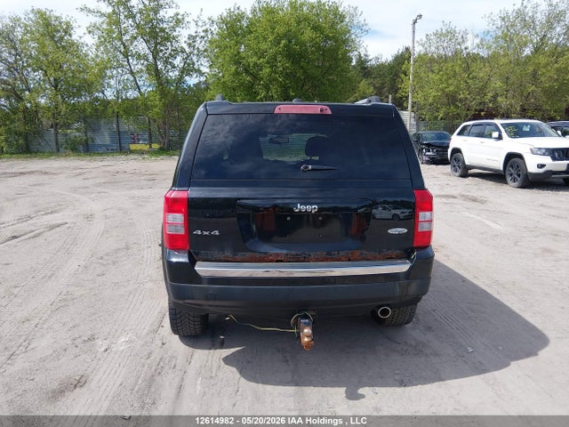 2016 Jeep Patriot Sport/north მანქანა იყიდება აუქციონზე, vin: 1C4NJRAB1GD772310, აუქციონის ნომერი: 12614982